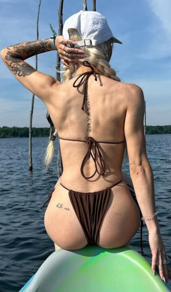 OnlyFans – Chloe Cay / Gia Mcconville – Nude Leaks