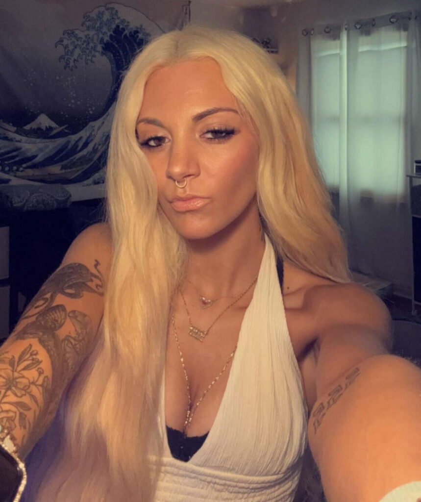 OnlyFans – Chloe Cay / Gia Mcconville – Nude Leaks