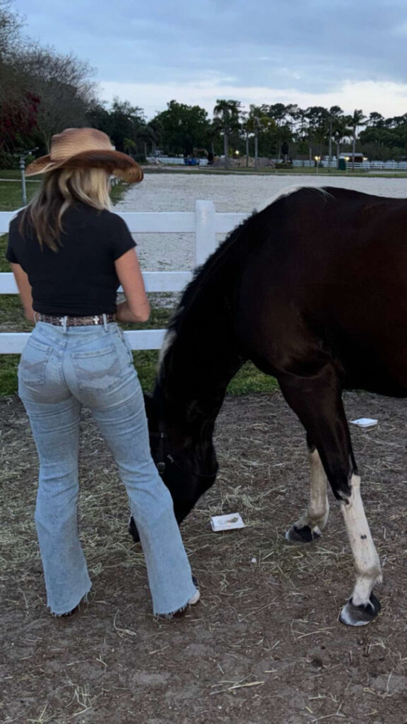 Twitch – Corinna Kopf – Nude