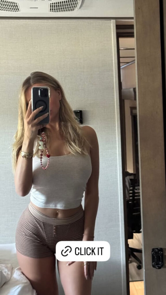 Twitch – Corinna Kopf – Nude