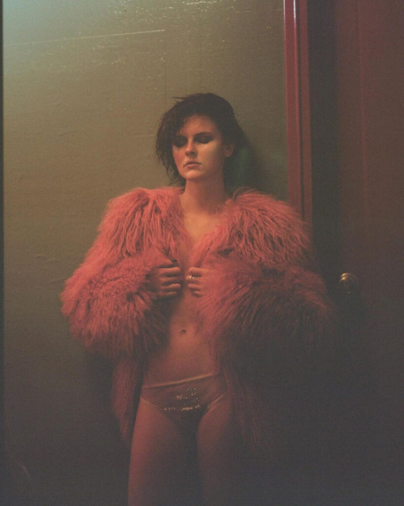 Instagram – Petite – Courtney Mawhorr – Nude Leaks