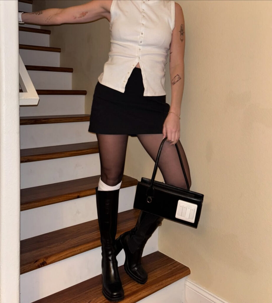 Youtube – Courtney Miller – Nude