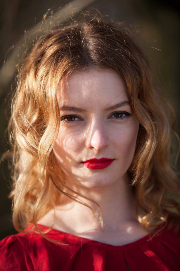 Celeb – Dakota Blue Richards – Nude