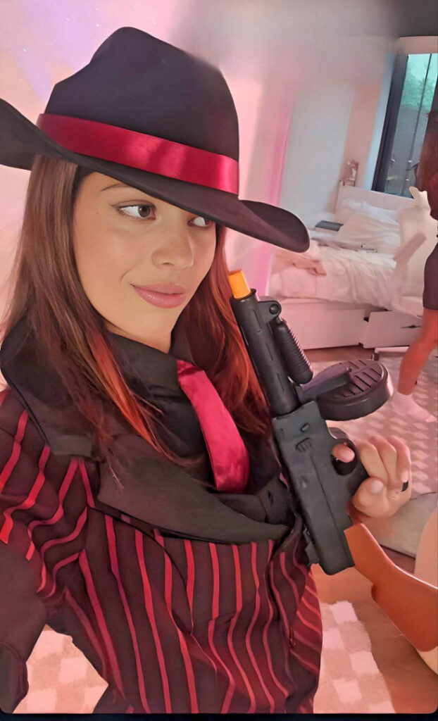 Twitch – Develique – Nude