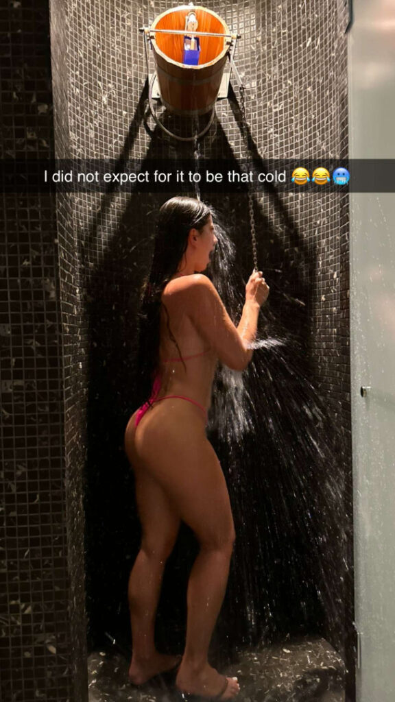 TikTok – Instagram – Diana Lapo – Nude