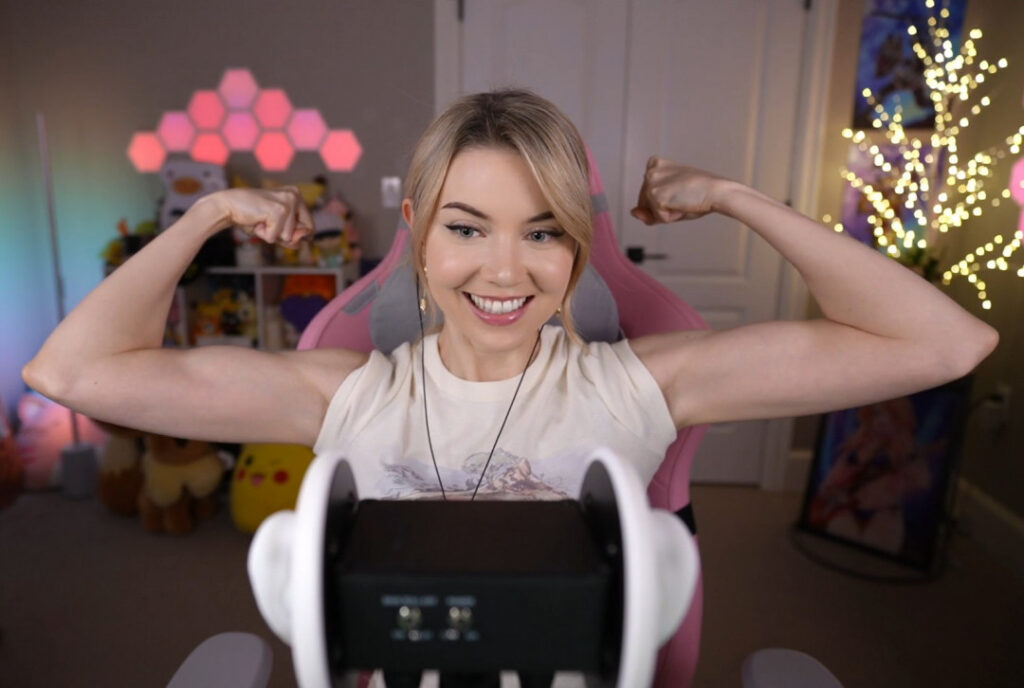 Twitch – Petite – Dizzykitten – Nude