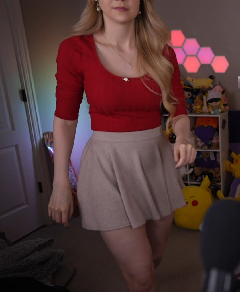 Twitch – Petite – Dizzykitten – Nude