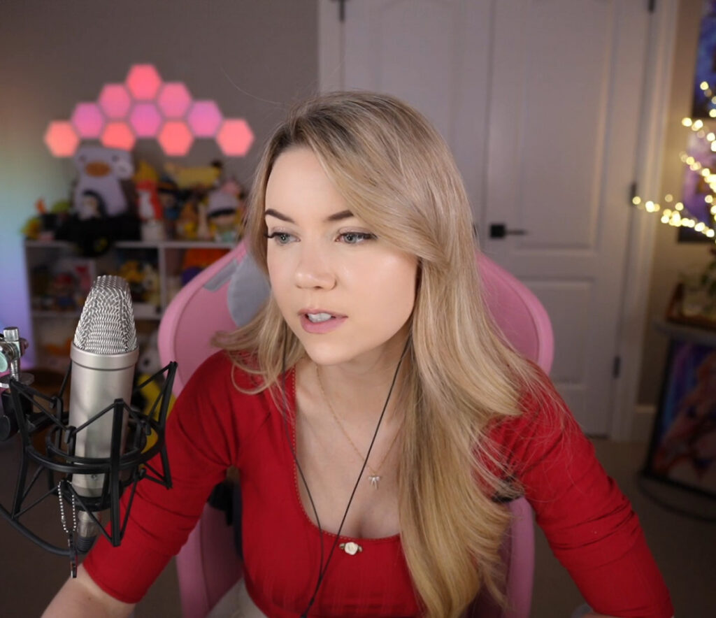 Twitch – Petite – Dizzykitten – Nude