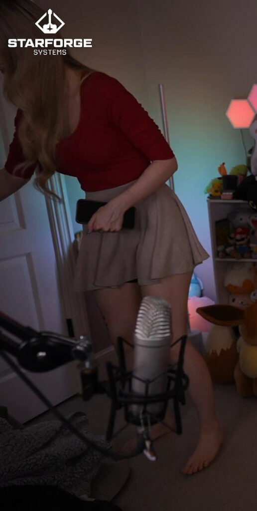 Twitch – Petite – Dizzykitten – Nude
