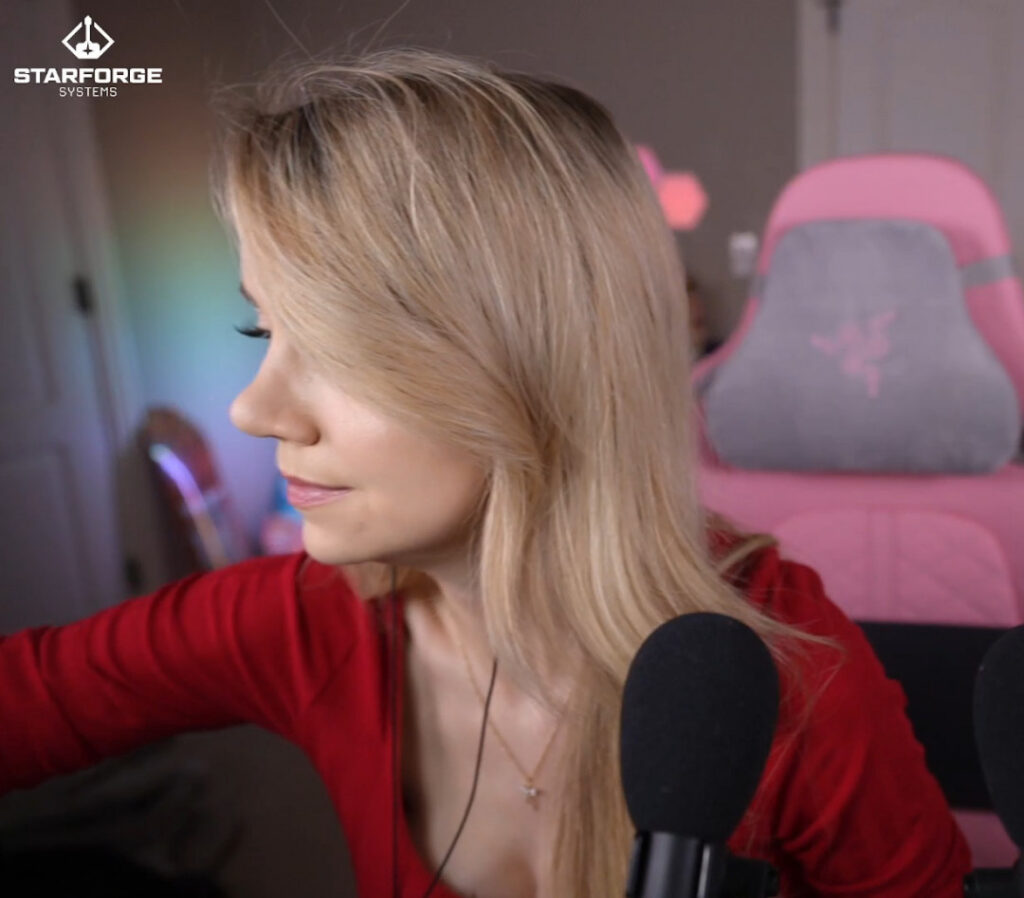 Twitch – Petite – Dizzykitten – Nude