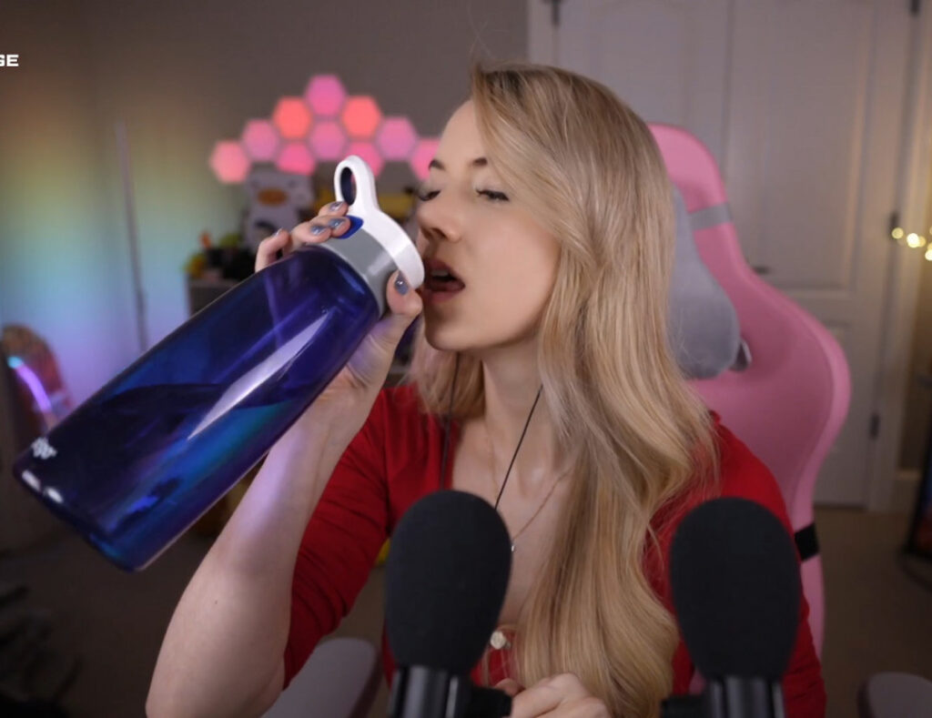 Twitch – Petite – Dizzykitten – Nude