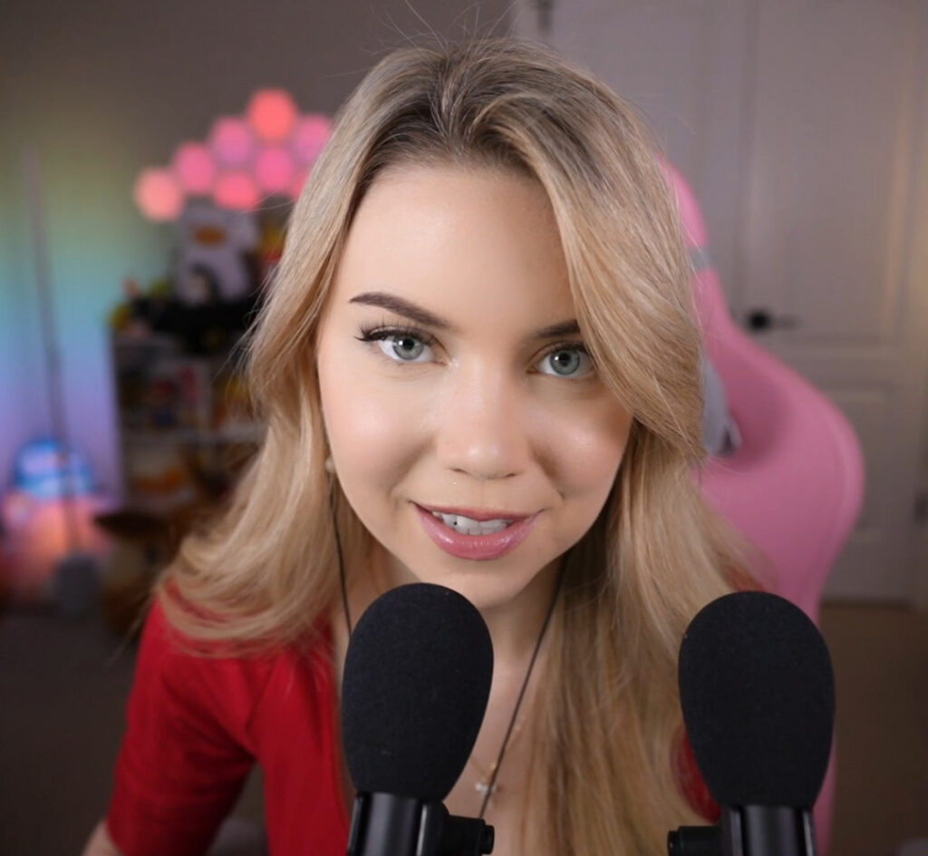 Twitch – Petite – Dizzykitten – Nude