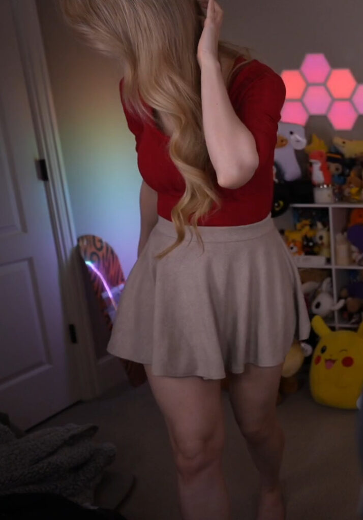 Twitch – Petite – Dizzykitten – Nude