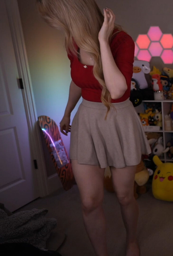 Twitch – Petite – Dizzykitten – Nude
