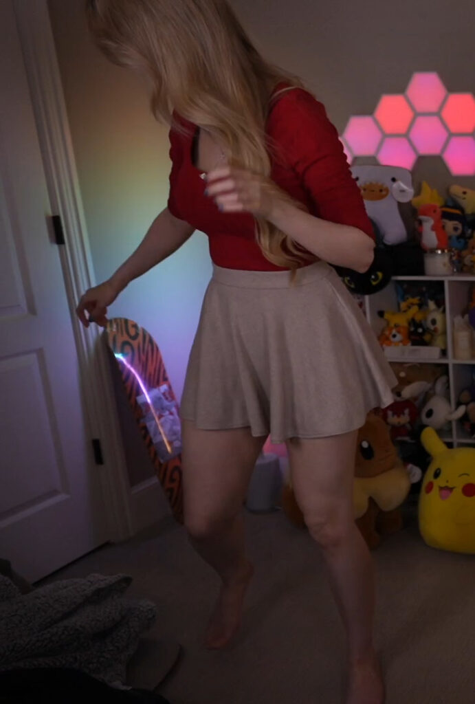 Twitch – Petite – Dizzykitten – Nude