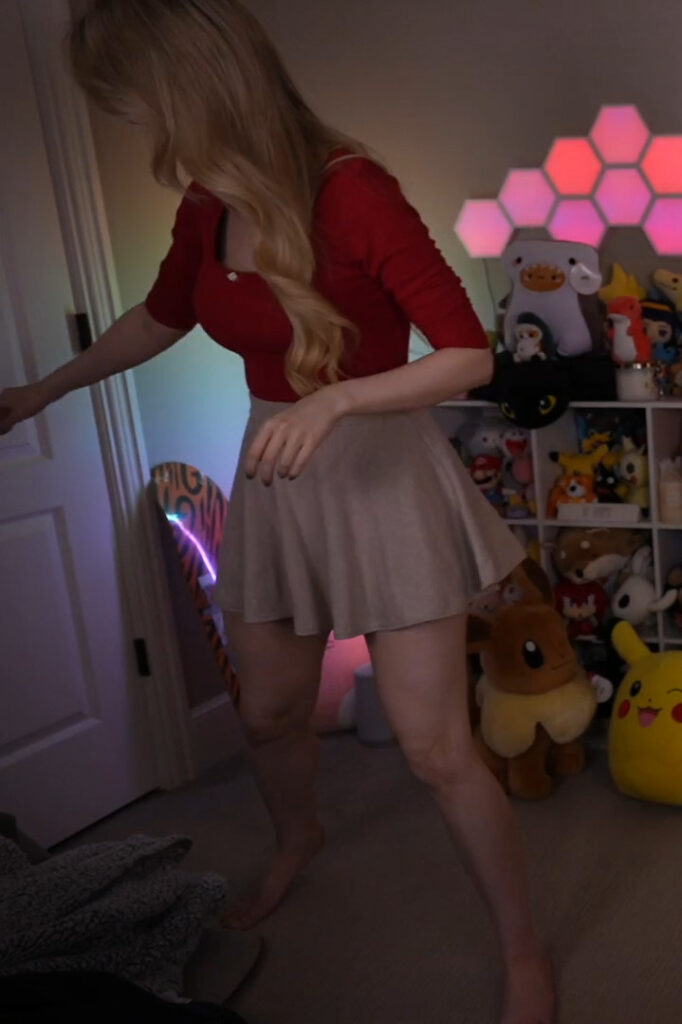 Twitch – Petite – Dizzykitten – Nude