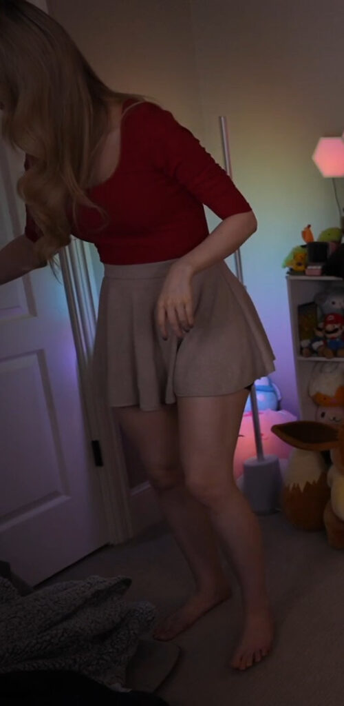 Twitch – Petite – Dizzykitten – Nude