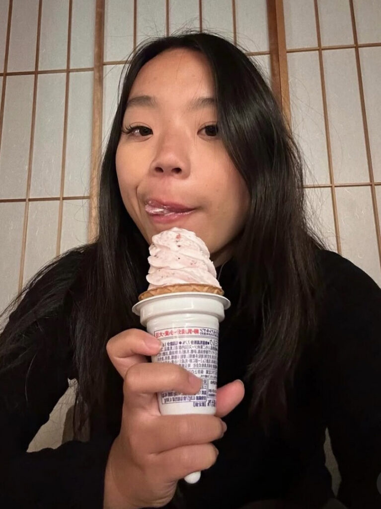 Instagram – Asian – eatingalonediaries – Nude