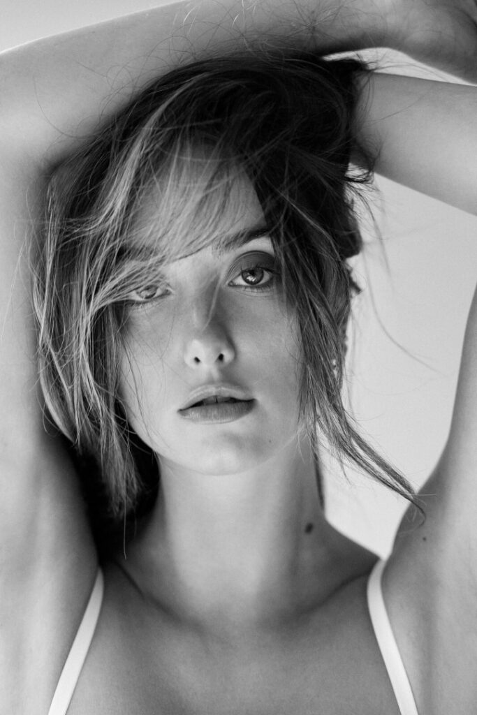 Instagram – Elsa Couturier – Nude Leaks