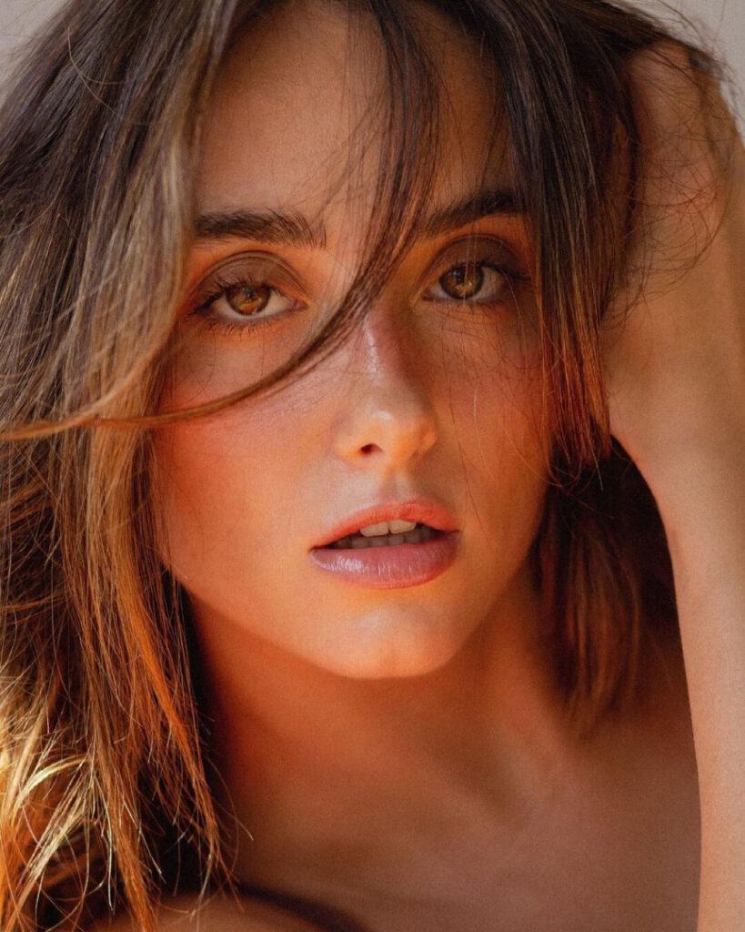 Instagram – Elsa Couturier – Nude Leaks