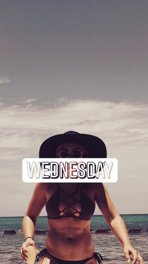 Celeb – Emily Osment – Nude