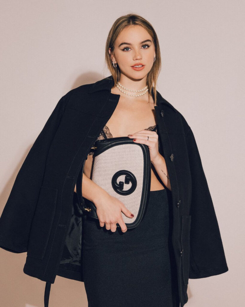 TikTok – Instagram – Emma Brooks – Nude