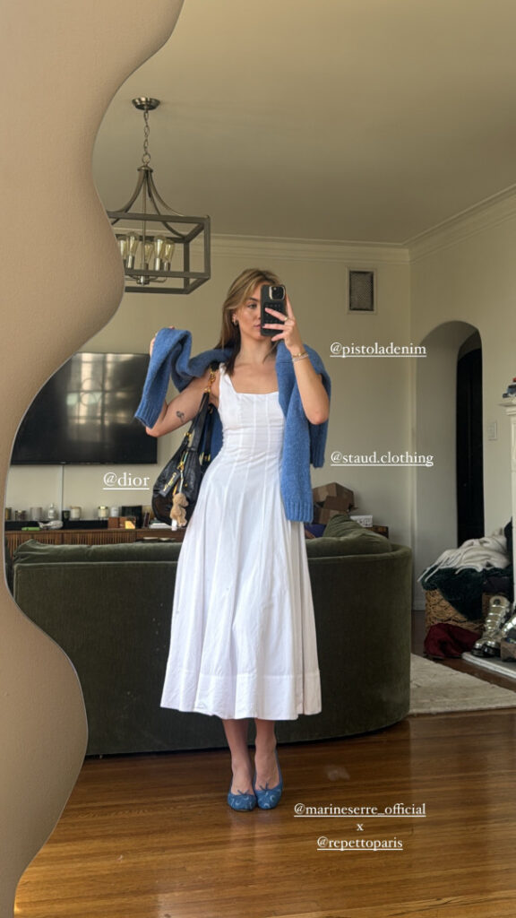 TikTok – Instagram – Emma Brooks – Nude