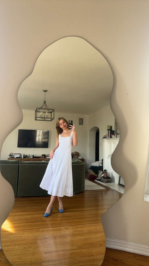 TikTok – Instagram – Emma Brooks – Nude