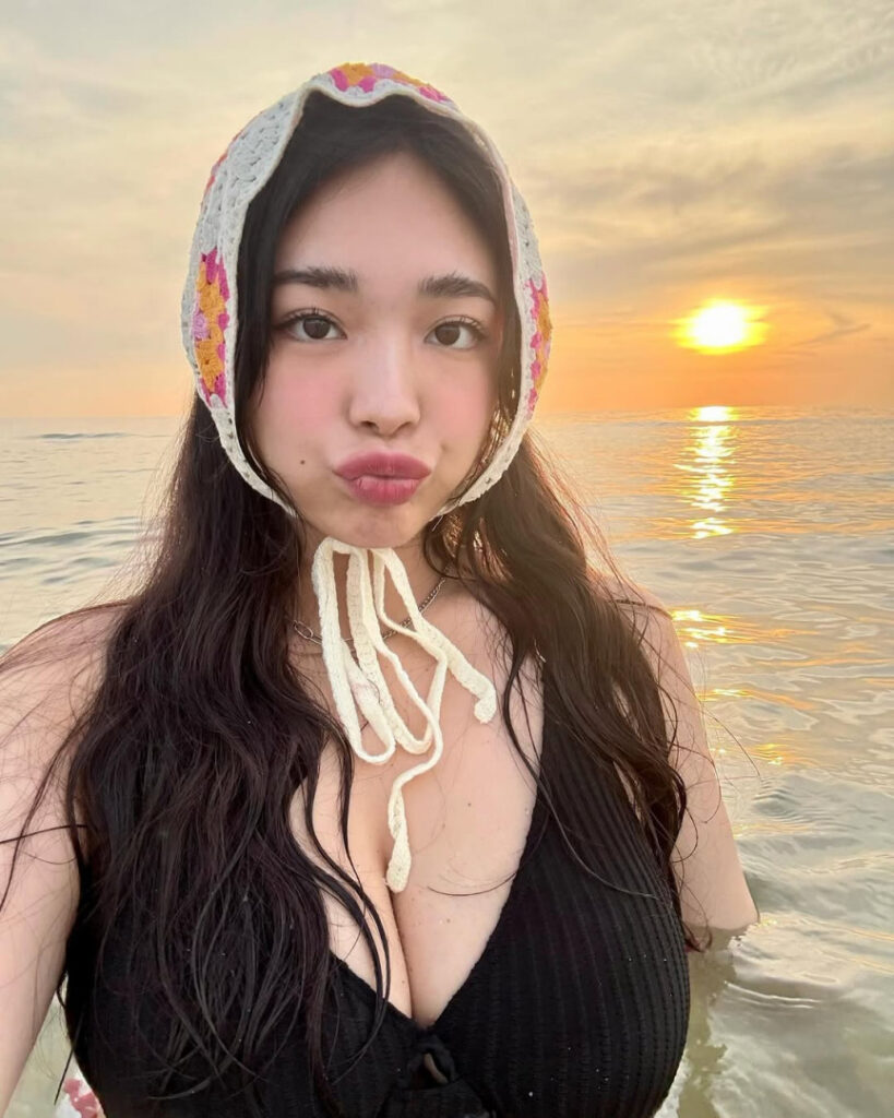 TikTok – Instagram – Emme / emmepnp / ig rainbowenergybar – Nude Leaks