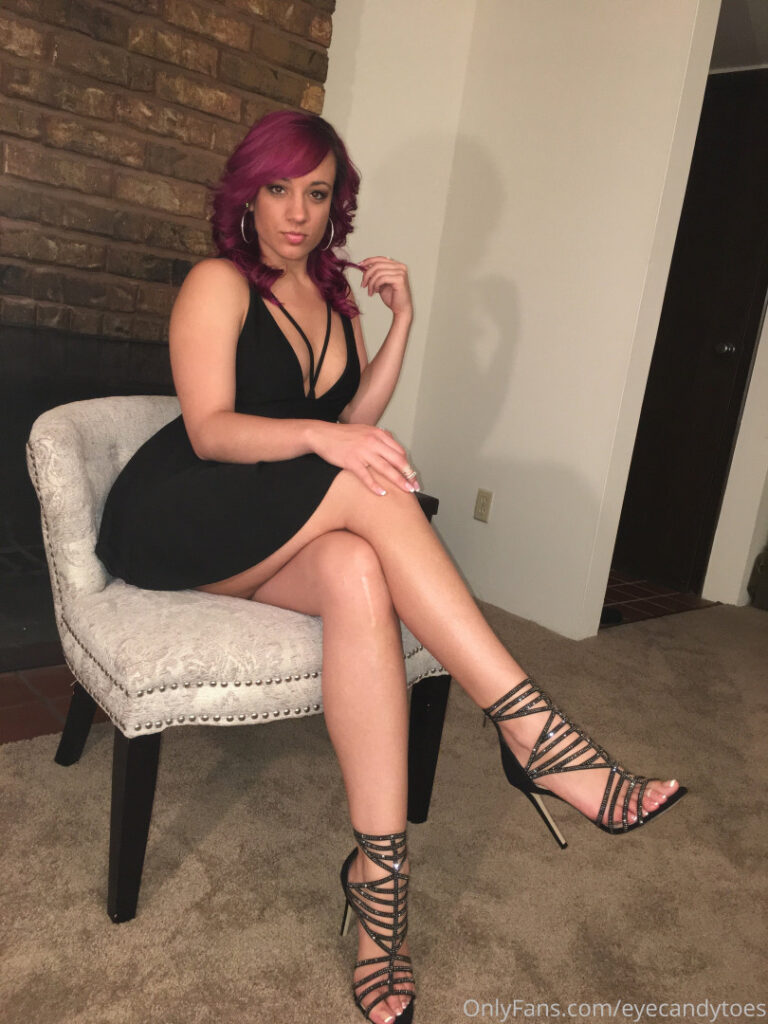 OnlyFans – Eyecandytoes – Nude Leaks