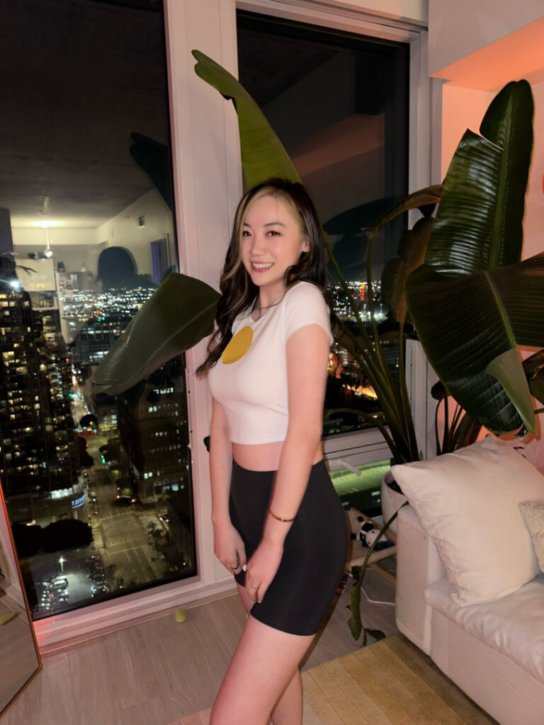 Patreon – Twitch – Asian – FanFan – Nude