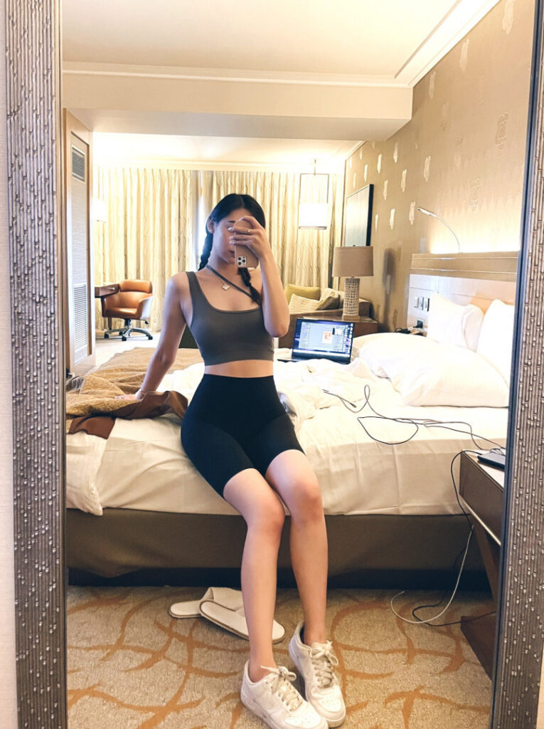 Patreon – Twitch – Asian – FanFan – Nude