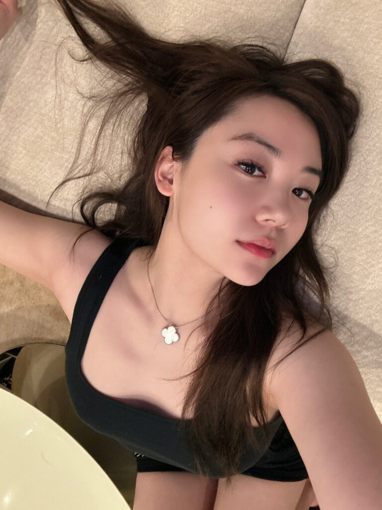 Patreon – Twitch – Asian – FanFan – Nude