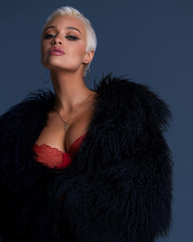 OnlyFans – Teen – Farruhhhamraeva – Nude