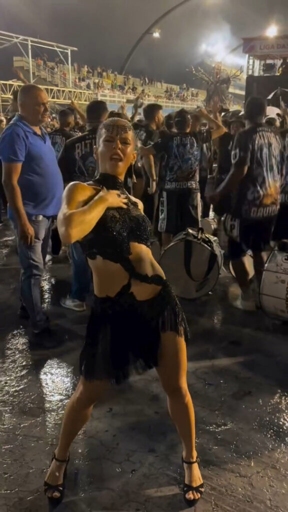 Brazil – Celeb – Fernanda De Freitas – Nude Leaks