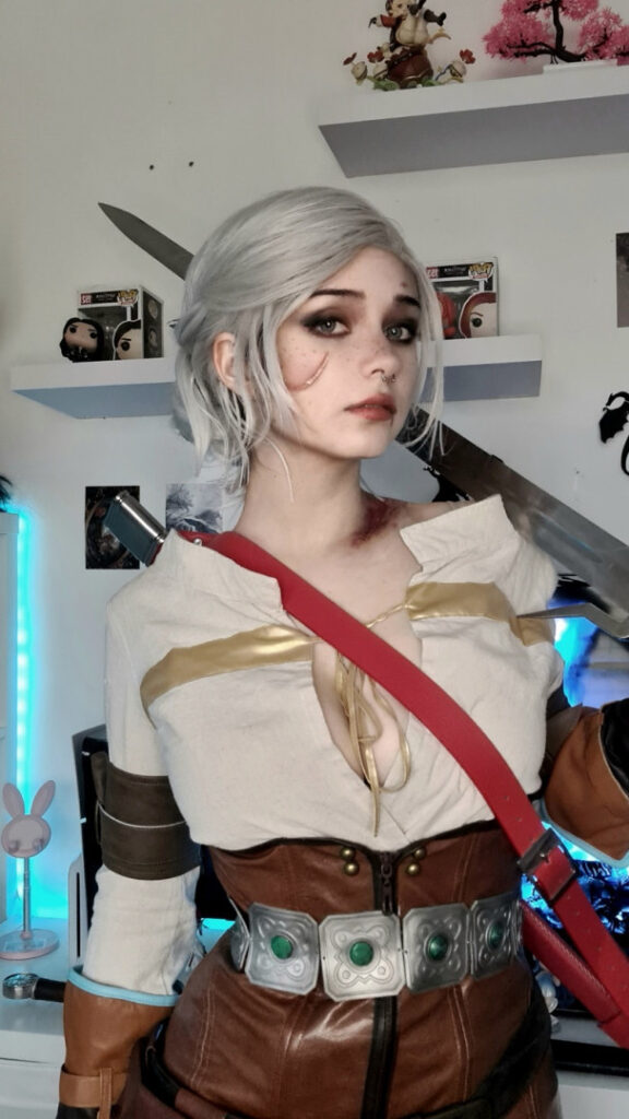 TikTok – Instagram – Ko-fi – Finnya (pastelmiiilk) – Nude