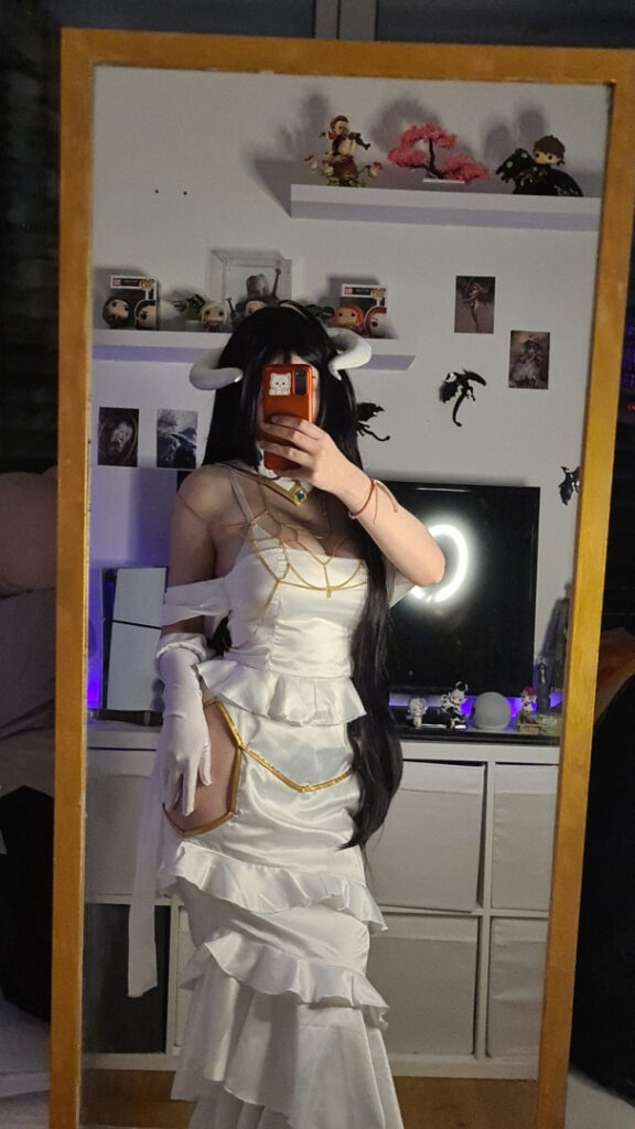 TikTok – Instagram – Ko-fi – Finnya (pastelmiiilk) – Nude