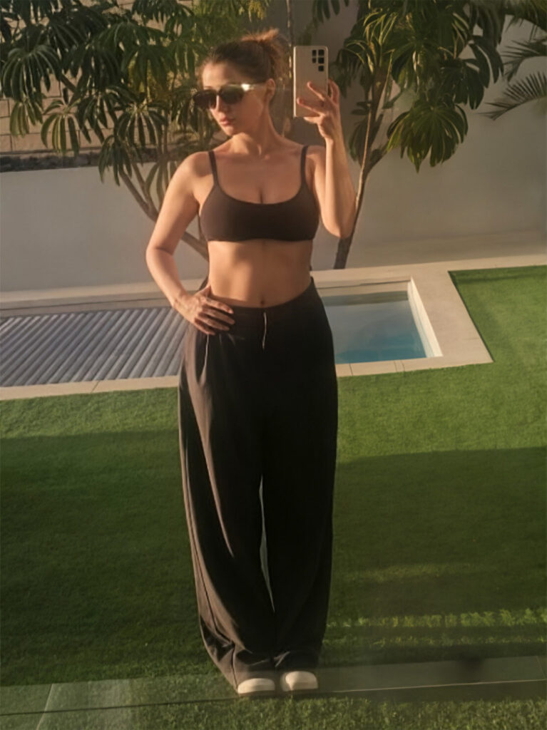 Twitch – Gee Nelly – Nude