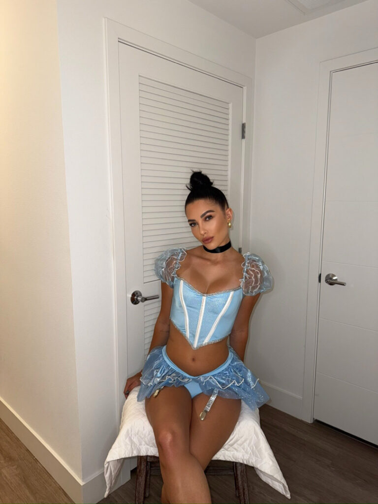 OnlyFans – Gigi Papasavvas – Nude