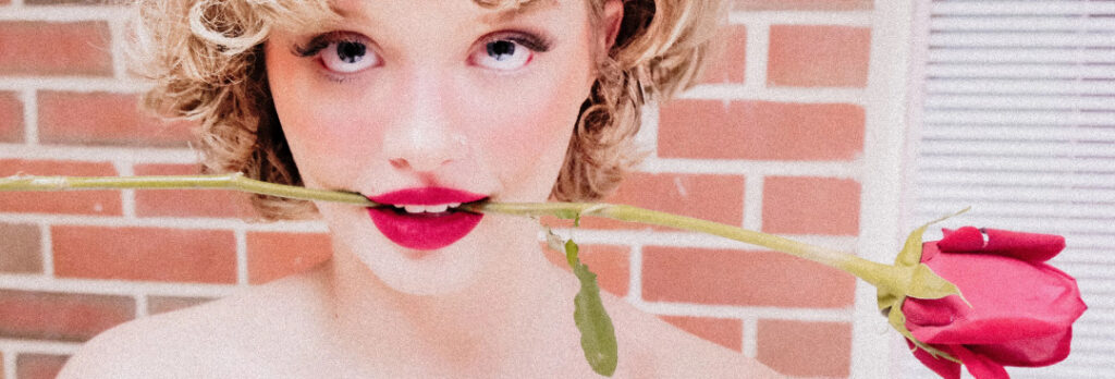 TikTok – Instagram – Teen – Gina Lynn/.Gina.Lynn – Nude Leaks