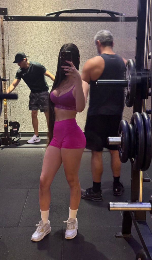 Instagram – Petite – Teen – Giulia Rosa  qiuq_ – Nude Leaks