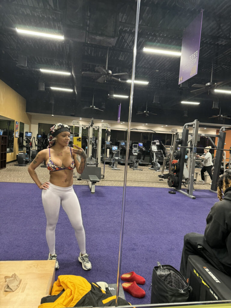 Celeb – Ebony – glorilla – Nude