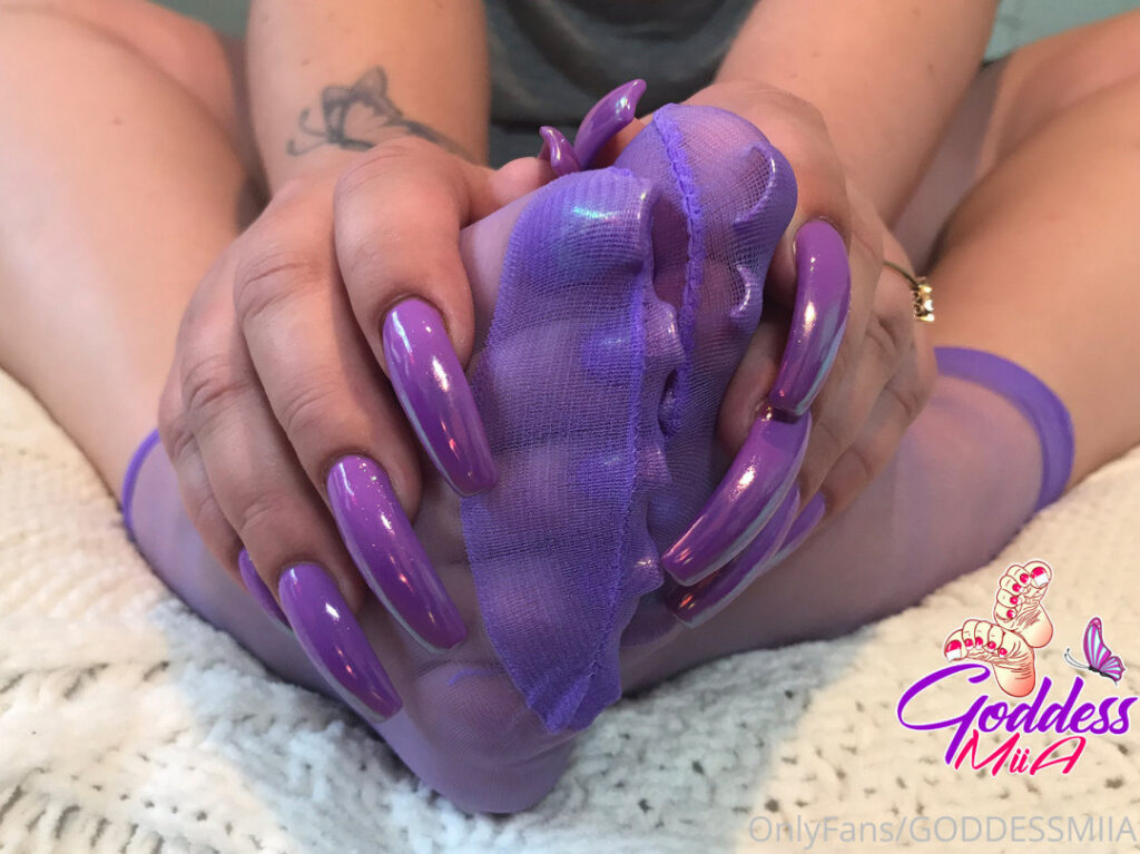 OnlyFans – BBW – Feet – Goddess Miiaa – Nude Leaks