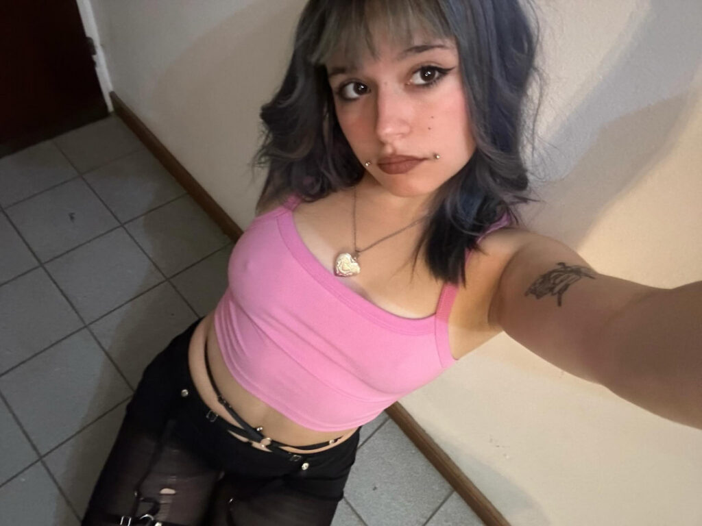 OnlyFans – Instagram – Teen – Gothymia / miasbloom – Nude Leaks