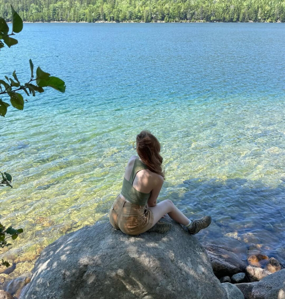 TikTok – Instagram – Groovygeologist/Cate Larsen – Nude Leaks