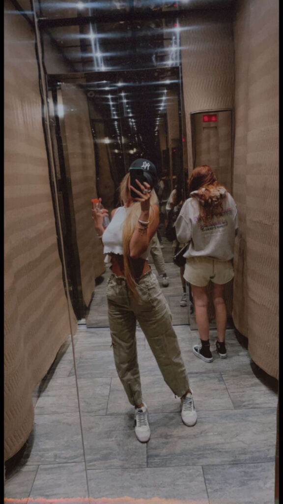 TikTok – hadelinemope / Maddie Hope – Nude