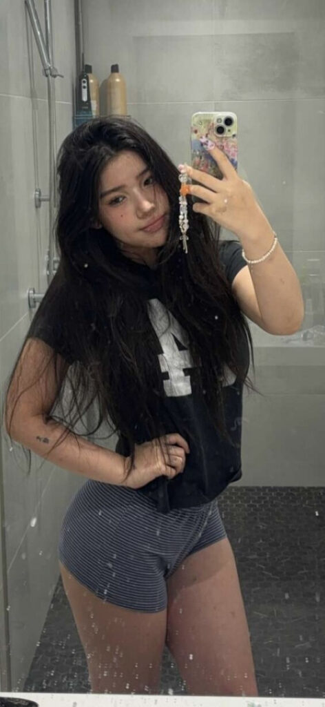 TikTok – Instagram – Hannahkae27 – Nude