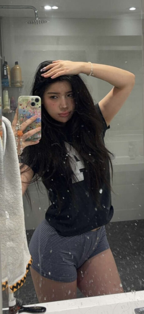 TikTok – Instagram – Hannahkae27 – Nude