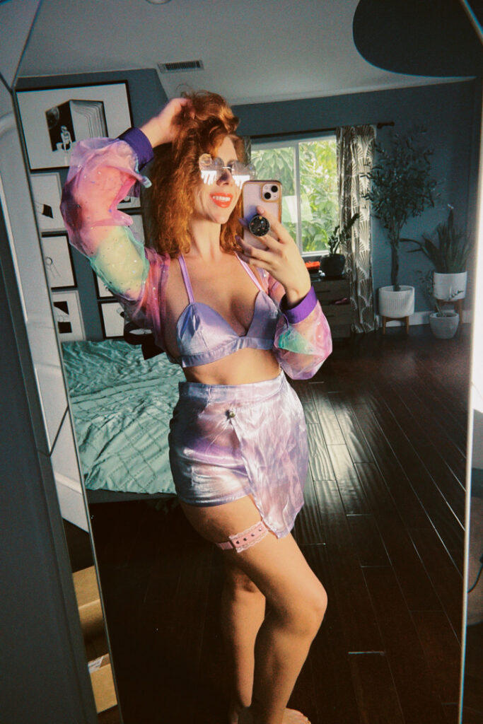 Youtube – Hazel Hayes – Nude