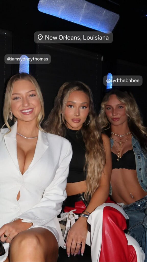 TikTok – Instagram – iamsydneythomas / Sydney Thomas – Nude